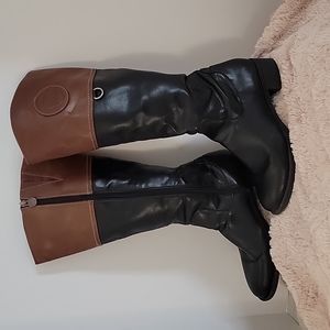 Etienne Aigner 2 tone Chasity Riding Boots! Size 7